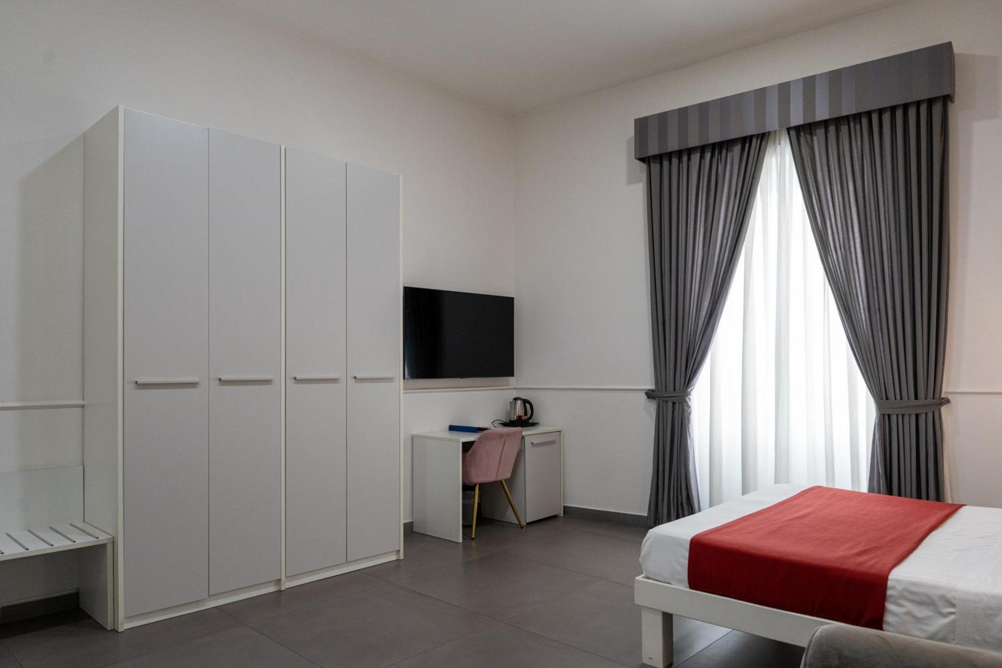 Hotel San Michele ナポリ エクステリア 写真